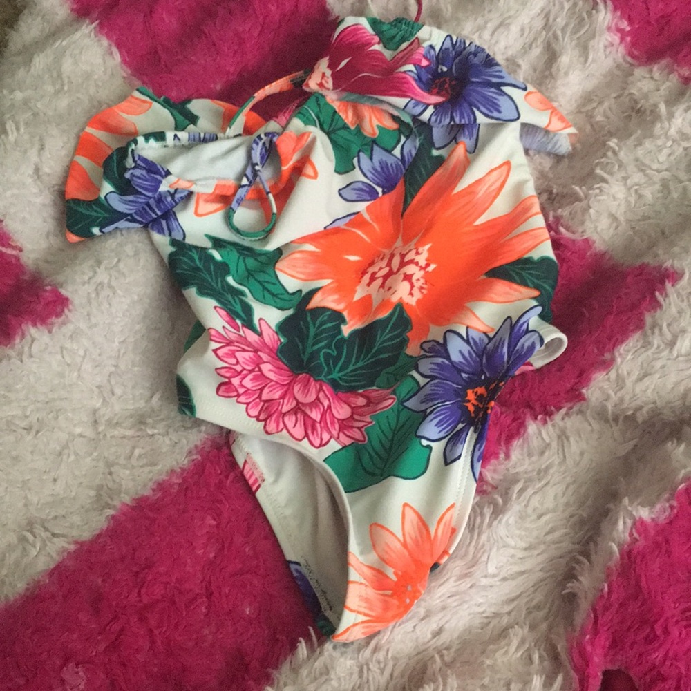 swimsuit